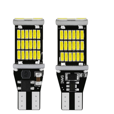 보편적 차는 후미등과 턴 시그널 bulbT15 4014 45smd 12-24V를 이끌었습니다
