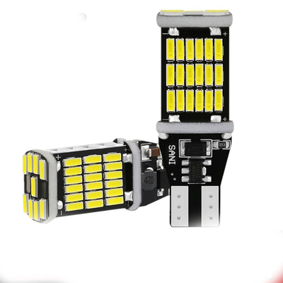 보편적 차는 후미등과 턴 시그널 bulbT15 4014 45smd 12-24V를 이끌었습니다