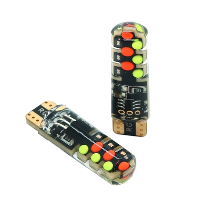 밝기 새로운 유형의 자동차 내부 LED 전구 T10 5050 6SMD RGB 색상 RGB와 함께 리모컨 스트로브 깜박이는 빛